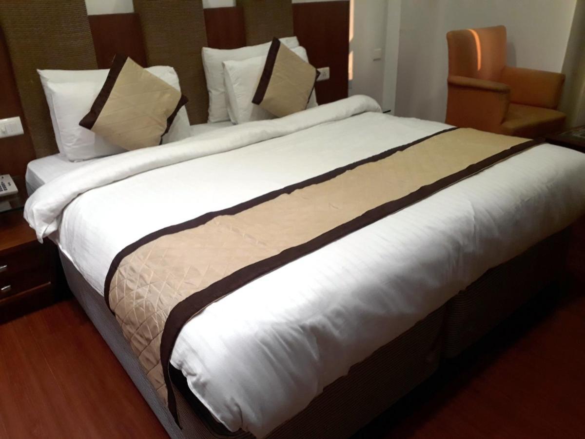 Airport Hotel Golden Bliss Near Delhi Airport Nowe Delhi Zewnętrze zdjęcie
