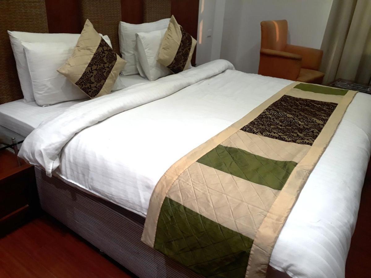 Airport Hotel Golden Bliss Near Delhi Airport Nowe Delhi Zewnętrze zdjęcie