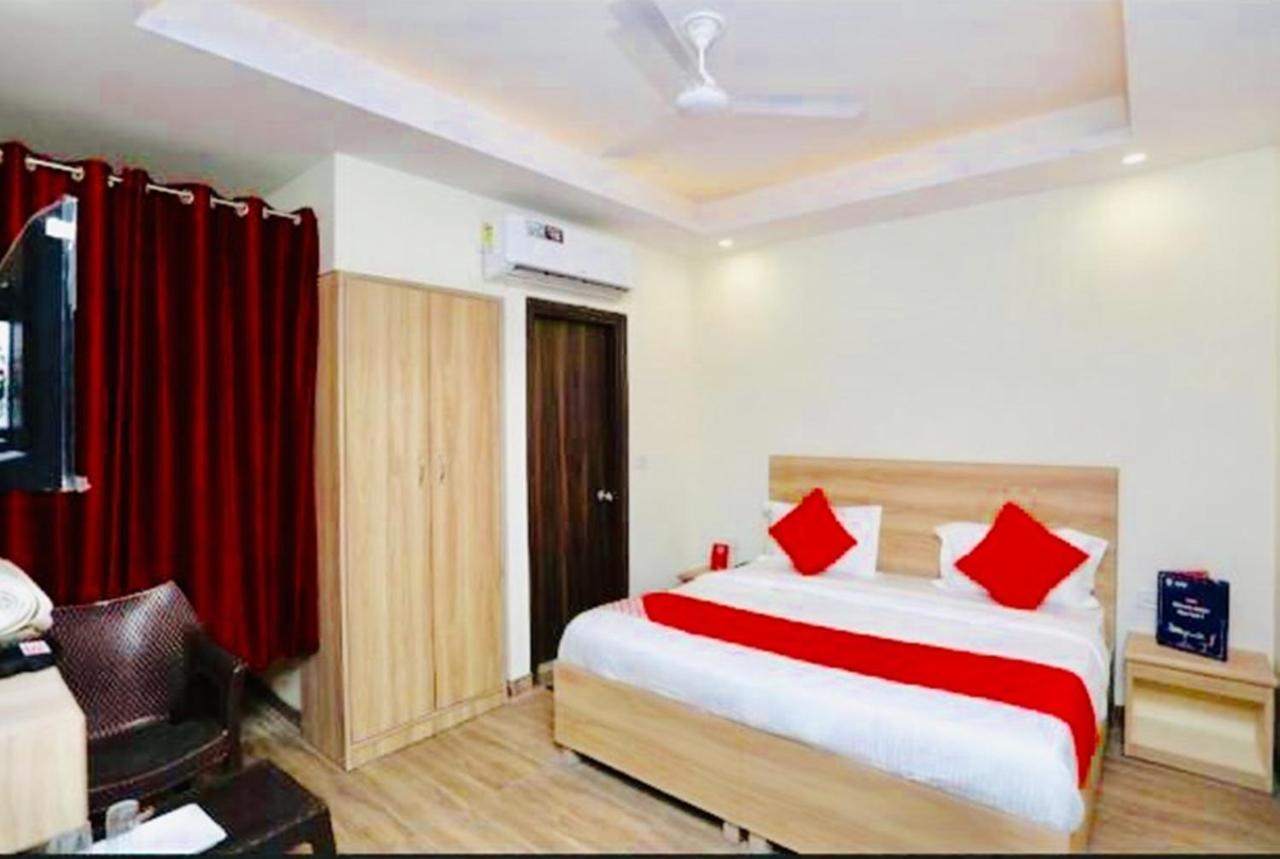 Airport Hotel Golden Bliss Near Delhi Airport Nowe Delhi Zewnętrze zdjęcie