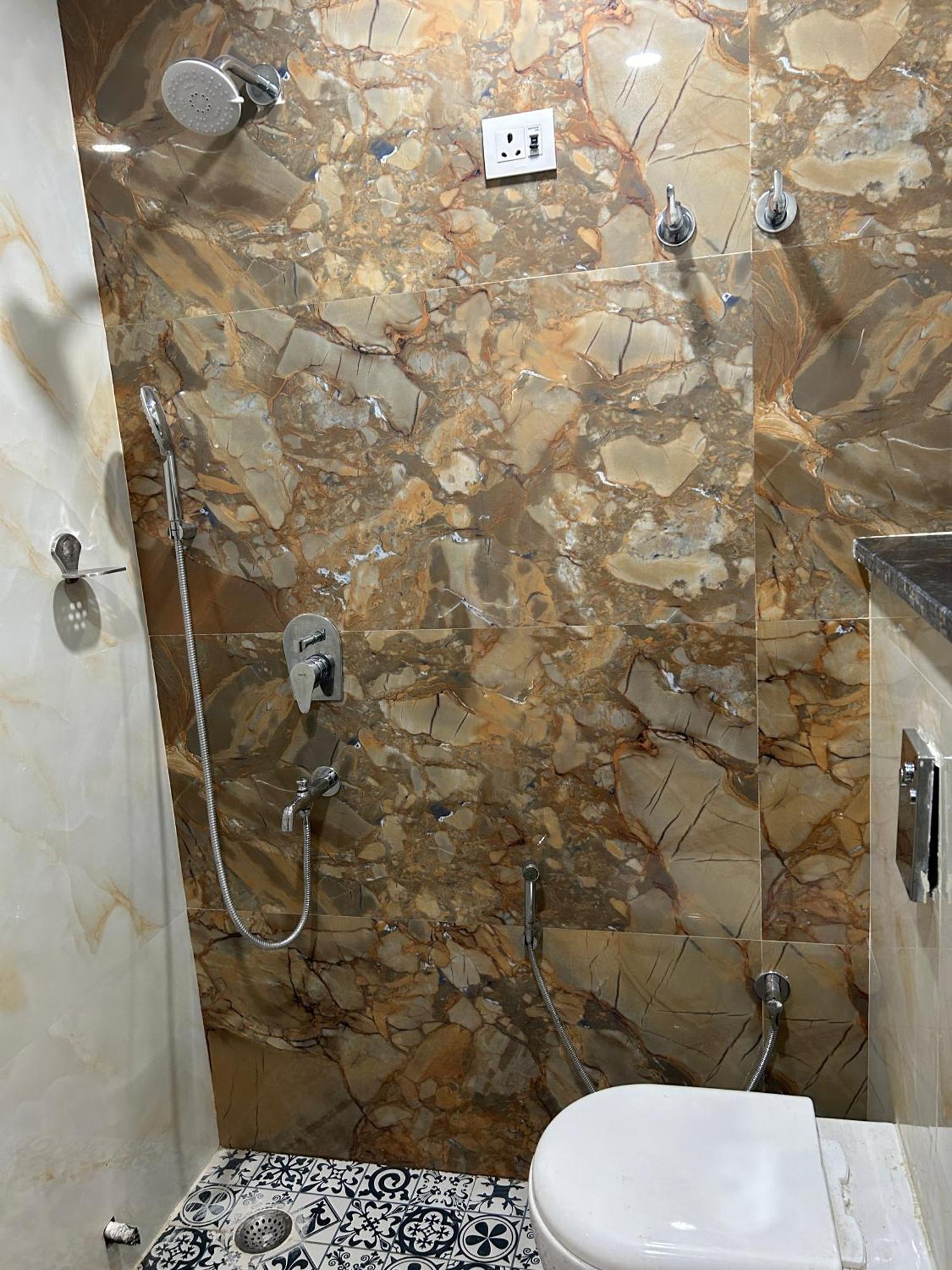 Airport Hotel Golden Bliss Near Delhi Airport Nowe Delhi Zewnętrze zdjęcie